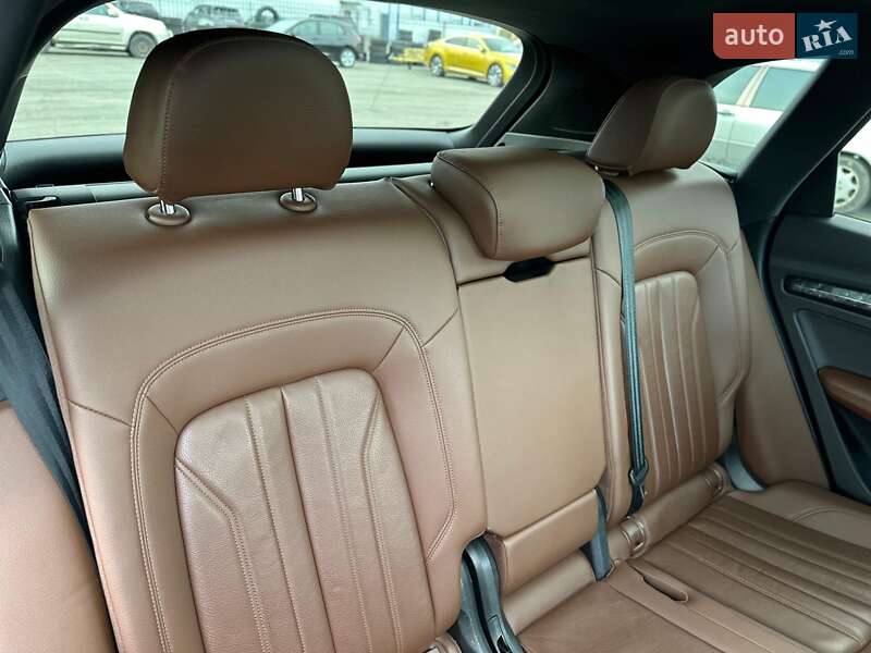 Внедорожник / Кроссовер Audi Q5 2017 в Киеве