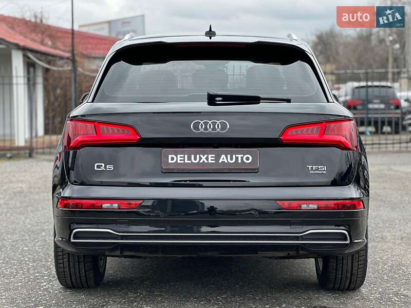 Внедорожник / Кроссовер Audi Q5 2017 в Киеве