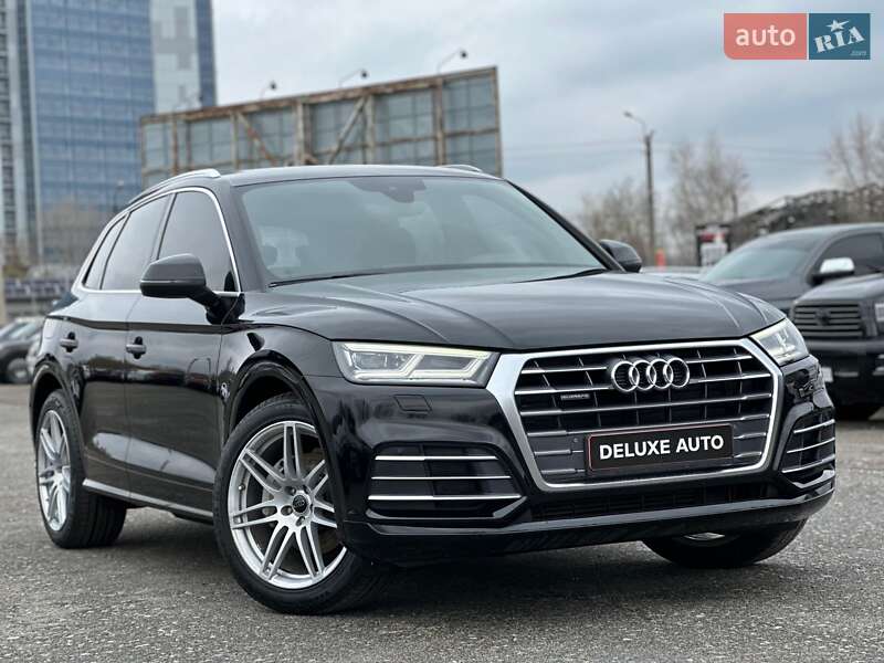 Внедорожник / Кроссовер Audi Q5 2017 в Киеве