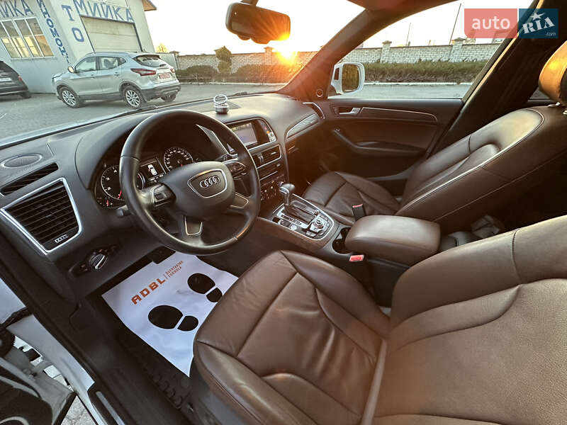 Позашляховик / Кросовер Audi Q5 2014 в Львові