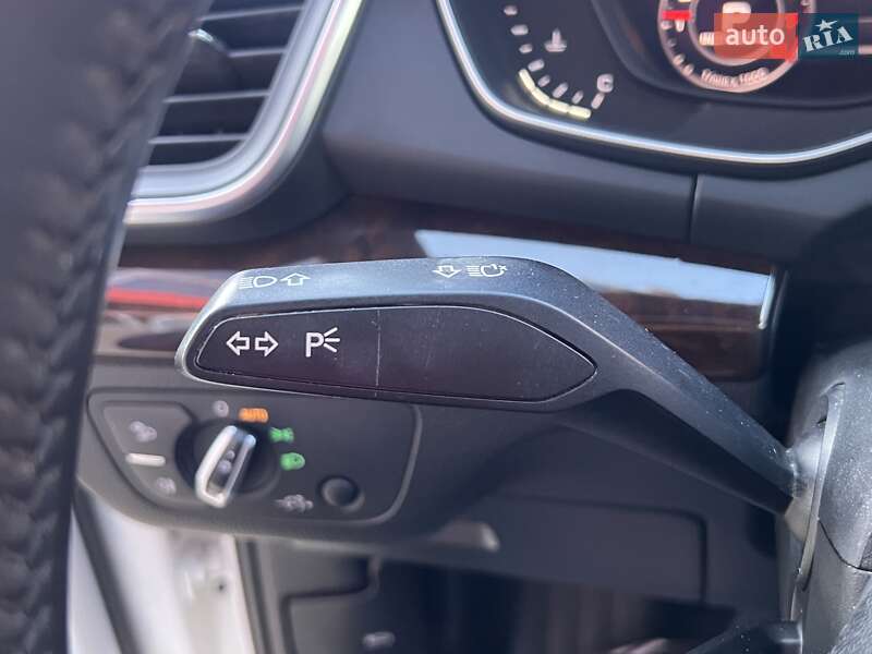 Внедорожник / Кроссовер Audi Q5 2019 в Львове