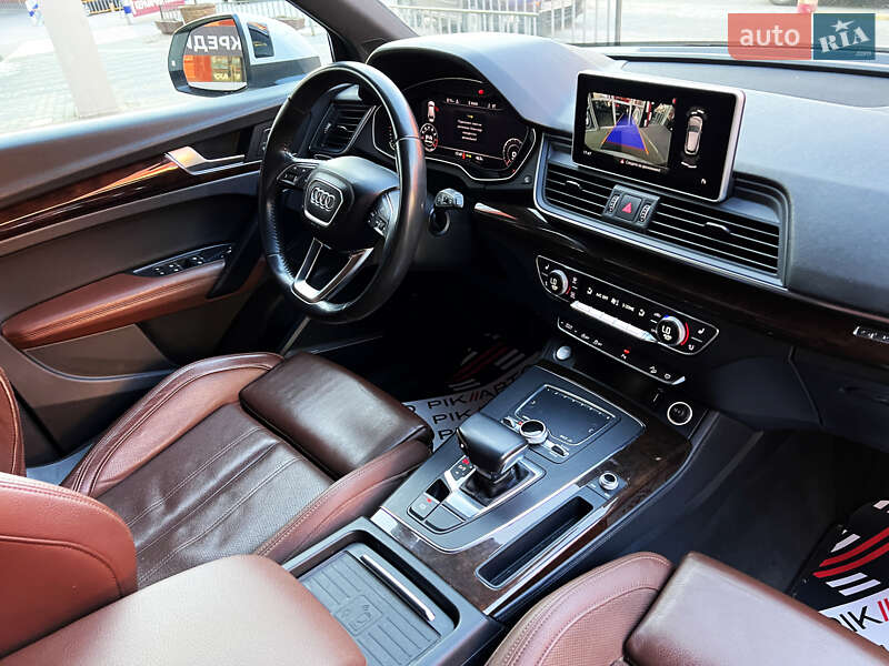 Внедорожник / Кроссовер Audi Q5 2019 в Львове