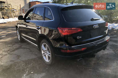 Внедорожник / Кроссовер Audi Q5 2015 в 