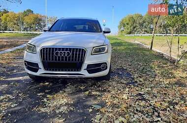Внедорожник / Кроссовер Audi Q5 2016 в 