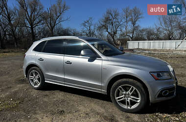 Внедорожник / Кроссовер Audi Q5 2015 в 