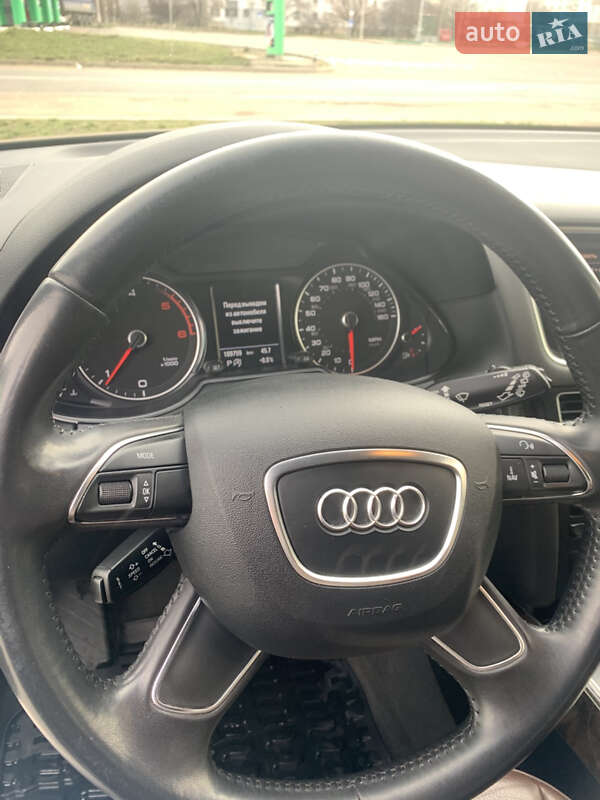 Внедорожник / Кроссовер Audi Q5 2014 в Вознесенске