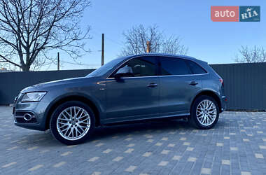 Внедорожник / Кроссовер Audi Q5 2016 в 