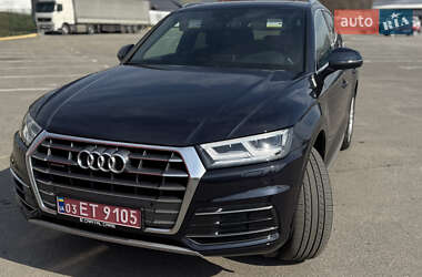 Внедорожник / Кроссовер Audi Q5 2018 в Луцке