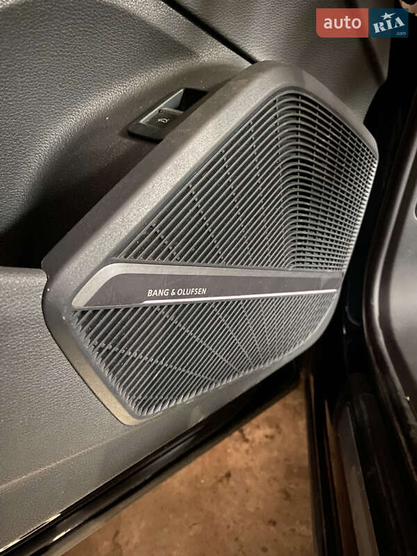 Внедорожник / Кроссовер Audi Q5 2018 в Львове фото 23 Внедорожник / Кроссовер Audi Q5 2018 в Львове