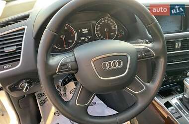 Внедорожник / Кроссовер Audi Q5 2015 в 