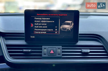 Внедорожник / Кроссовер Audi Q5 2017 в 