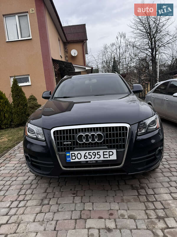 Позашляховик / Кросовер Audi Q5 2012 в Городку