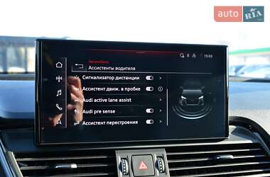 Позашляховик / Кросовер Audi Q5 2022 в 