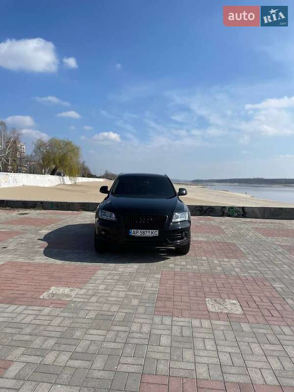 Внедорожник / Кроссовер Audi Q5 2011 в Запорожье