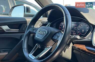 Внедорожник / Кроссовер Audi Q5 2019 в 