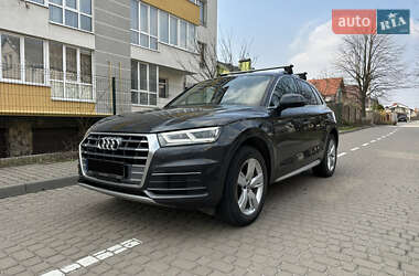 Внедорожник / Кроссовер Audi Q5 2019 в 