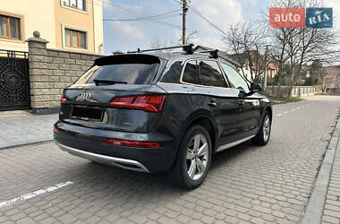 Внедорожник / Кроссовер Audi Q5 2019 в 