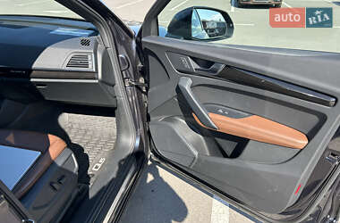 Внедорожник / Кроссовер Audi Q5 2019 в 