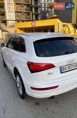 Внедорожник / Кроссовер Audi Q5 2012 в 
