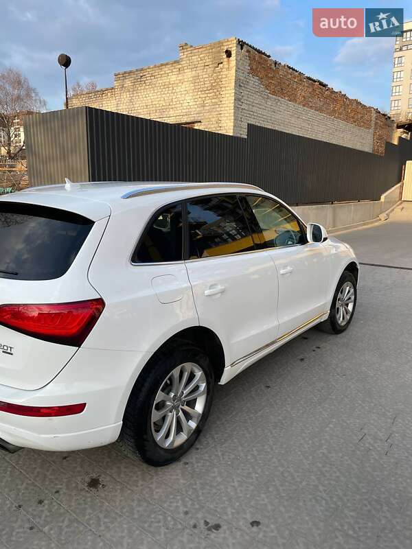 Внедорожник / Кроссовер Audi Q5 2012 в Львове