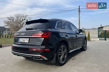 Позашляховик / Кросовер Audi Q5 2020 в 