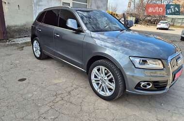 Внедорожник / Кроссовер Audi Q5 2015 в 