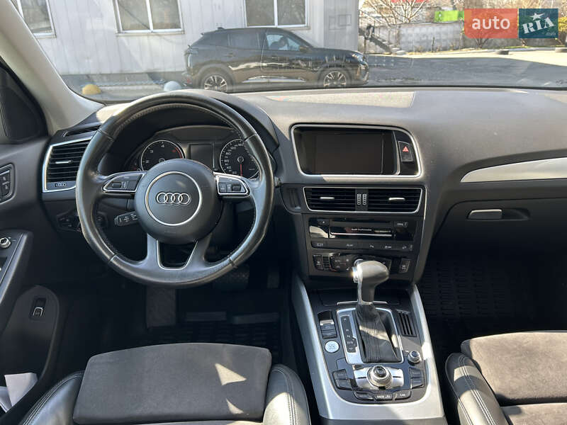 Внедорожник / Кроссовер Audi Q5 2014 в Киеве