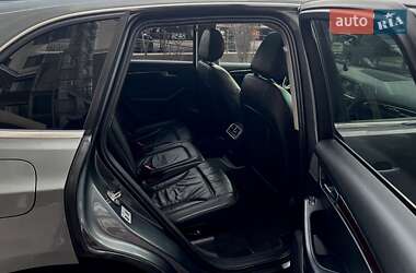 Внедорожник / Кроссовер Audi Q5 2011 в 