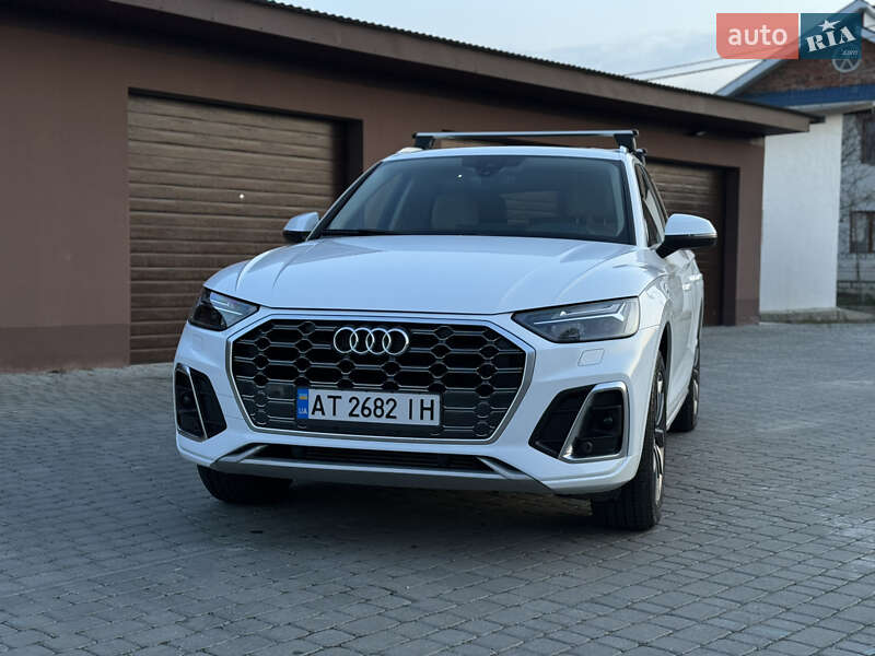 Внедорожник / Кроссовер Audi Q5 2022 в Надворной