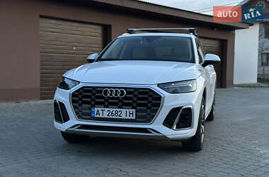 Внедорожник / Кроссовер Audi Q5 2022 в 