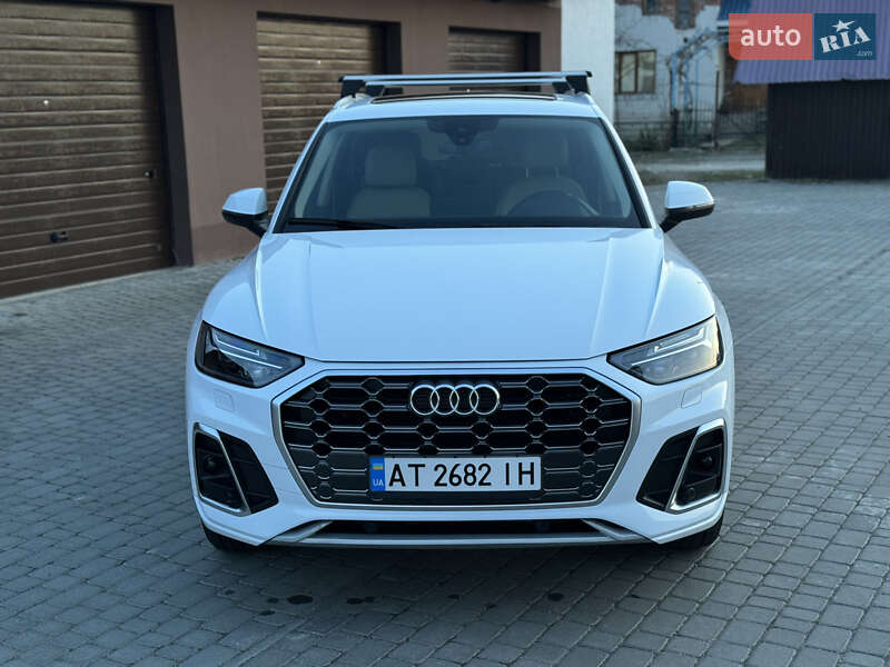 Внедорожник / Кроссовер Audi Q5 2022 в Надворной