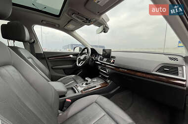Внедорожник / Кроссовер Audi Q5 2019 в 