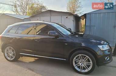 Внедорожник / Кроссовер Audi Q5 2012 в 