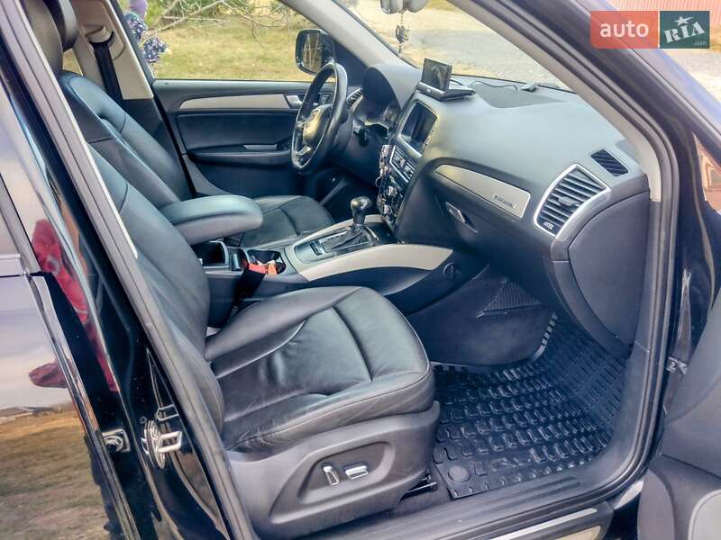 Позашляховик / Кросовер Audi Q5 2012 в Житомирі фото 19 Позашляховик / Кросовер Audi Q5 2012 в Житомирі