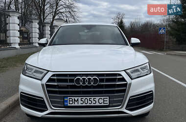 Внедорожник / Кроссовер Audi Q5 2017 в Сумах