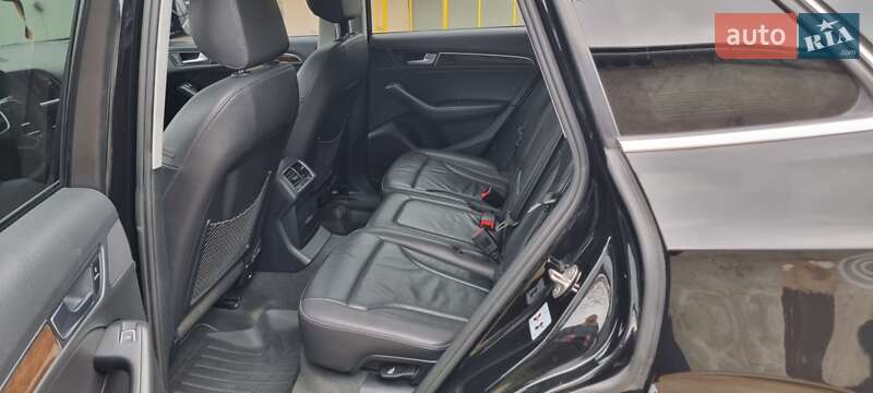 Внедорожник / Кроссовер Audi Q5 2016 в Одессе