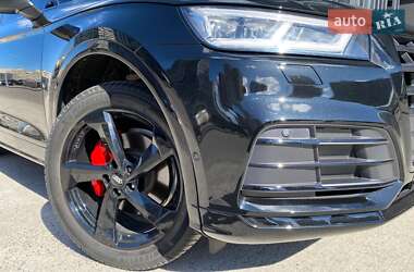 Внедорожник / Кроссовер Audi Q5 2020 в 