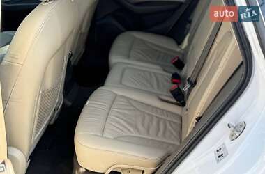 Внедорожник / Кроссовер Audi Q5 2015 в 