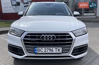 Внедорожник / Кроссовер Audi Q5 2017 в Львове