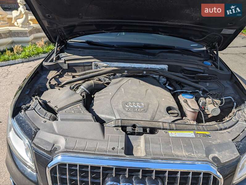 Внедорожник / Кроссовер Audi Q5 2014 в Конотопе