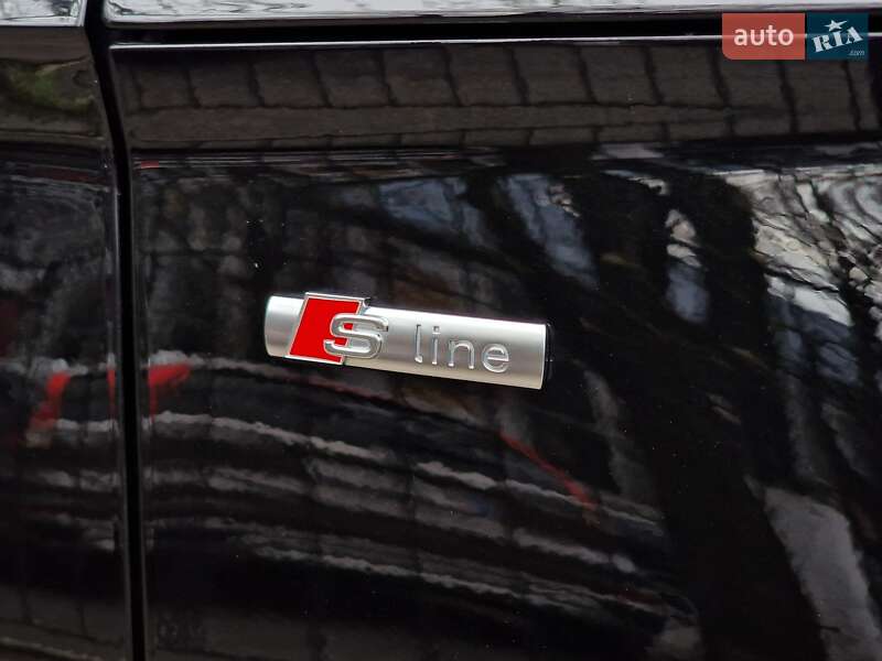 Внедорожник / Кроссовер Audi Q5 2019 в Одессе
