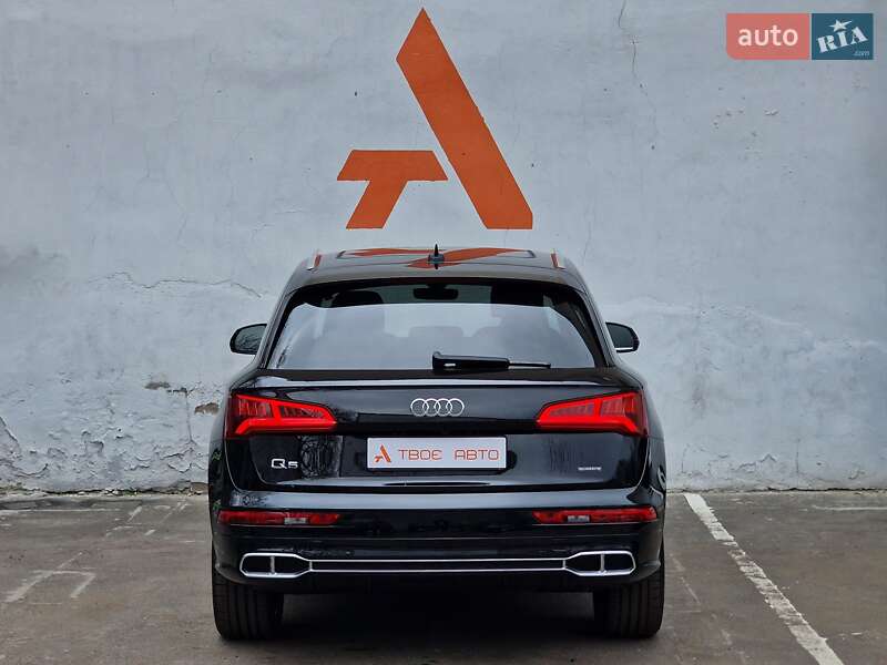 Внедорожник / Кроссовер Audi Q5 2019 в Одессе