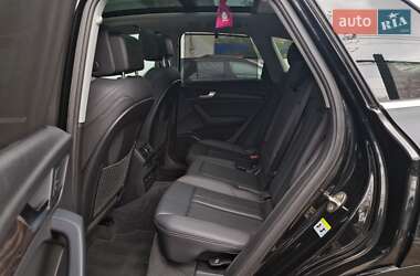 Внедорожник / Кроссовер Audi Q5 2019 в 
