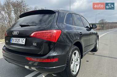 Позашляховик / Кросовер Audi Q5 2011 в 