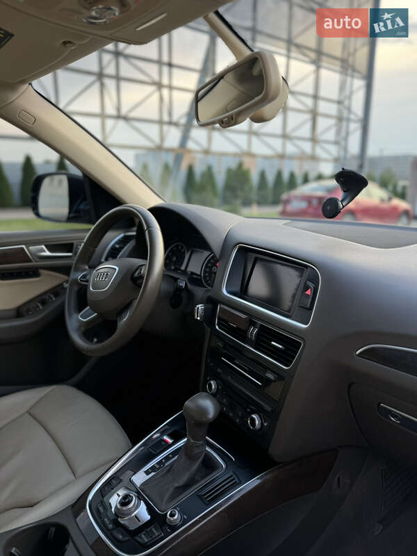 Внедорожник / Кроссовер Audi Q5 2012 в Львове