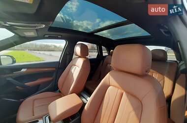 Внедорожник / Кроссовер Audi Q5 2022 в 