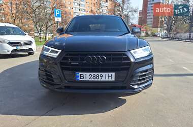 Внедорожник / Кроссовер Audi Q5 2020 в 