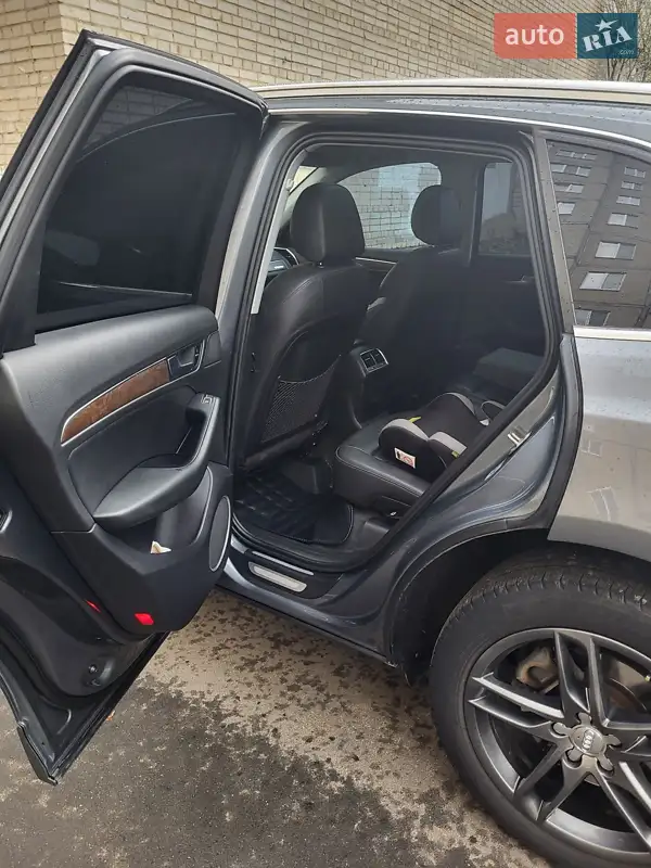 Audi Q5 2013 VIN WA1CMAFP3EA013185 фото оголошення 41 з 99