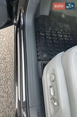 Внедорожник / Кроссовер Audi Q5 2014 в 