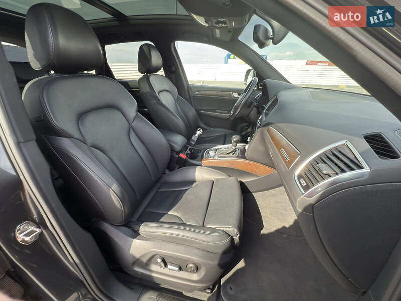 Внедорожник / Кроссовер Audi Q5 2016 в Львове
